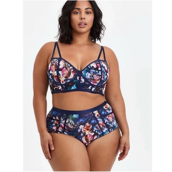 Torrid Blue Floral Galaxy Bra W/ Two Matching Panties NWT Sz 2 (18-20) - Picture 1 of 15